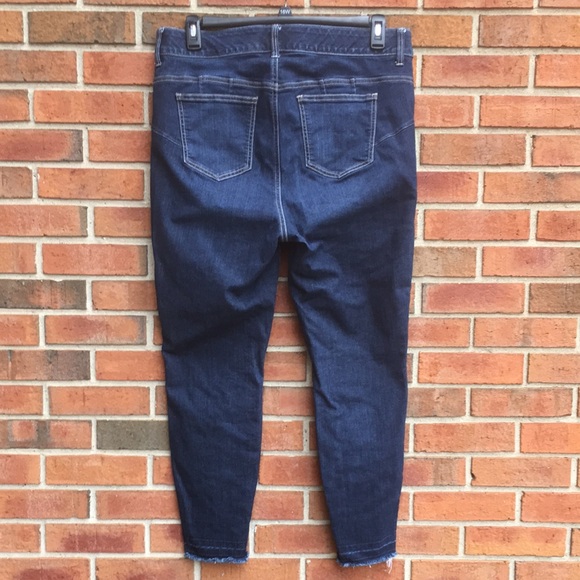 Plus Size Torrid Bomshell Skinny Premium Stretch High-Rise Dark Wash Jeans 16R - Picture 5 of 12